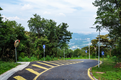 中国广东省广州市油麻山公路