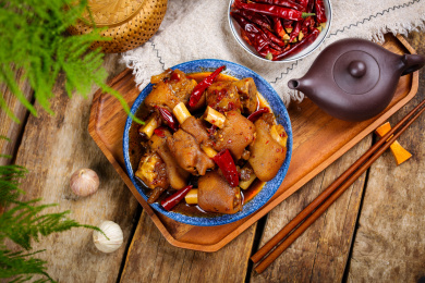 美味特色菜肴红焖羊肘