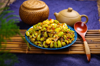 营养美食农家菜酸菜炒蚕豆米