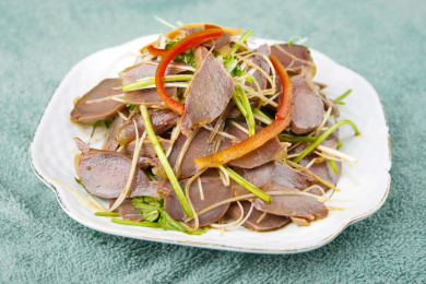 香葱拌鸡胗