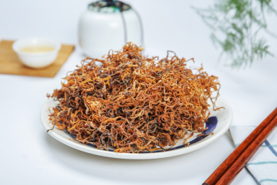 土杂美食晒干的竹笋
