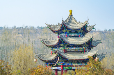 陕西渭南桃花源景区的多角重檐凉亭