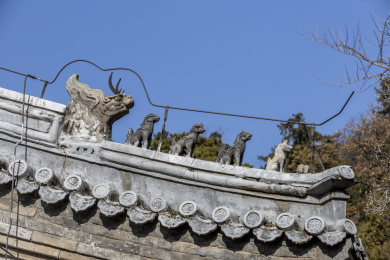 北京市门头沟区潭柘寺脊兽