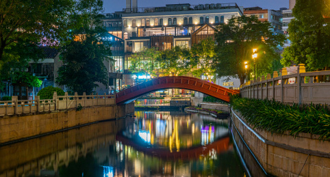 中国广州恩宁路永庆坊旅游区夜景