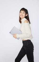 年轻的中国女孩形象