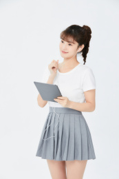 使用Pad的女生形象