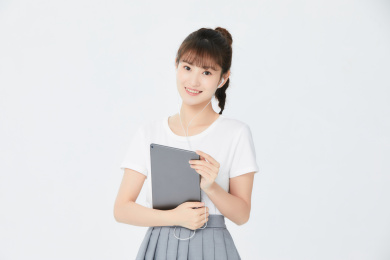 使用Pad的女生形象