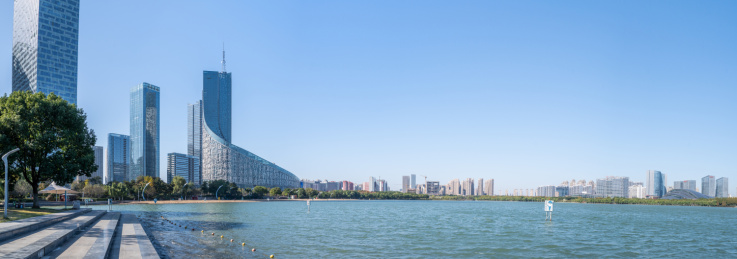 安徽合肥政务区CBD天鹅湖环湖景观风光