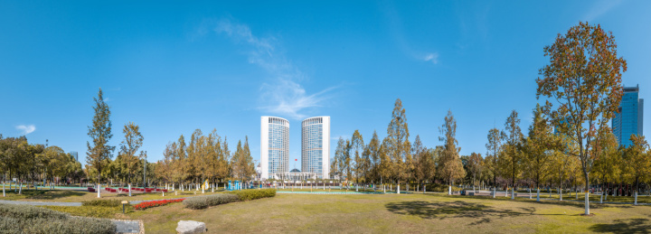 安徽合肥政务区CBD天鹅湖环湖景观风光