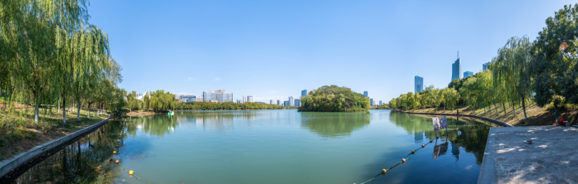 安徽合肥政务区CBD天鹅湖环湖景观风光