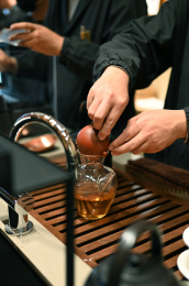 紫砂茶壶泡茶