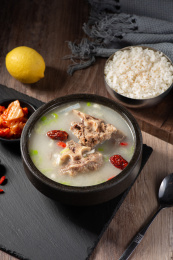 韩式牛尾汤 浓汤 滋补牛尾汤