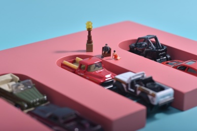 微缩创意摄影关于城市停车难问题