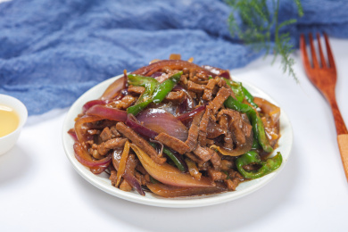 农家菜肴美食炒洋葱
