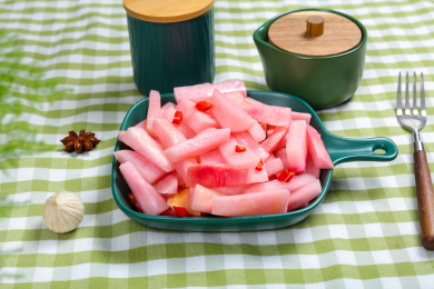 开胃泡菜腌萝卜甜