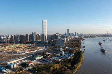 航拍中国上海SK大厦