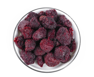 白底上的杨梅干