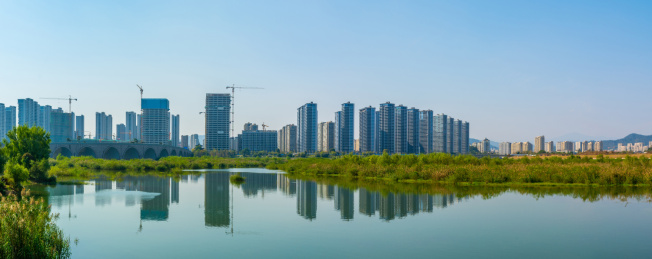 中国浙江杭州临安区城市建筑风光