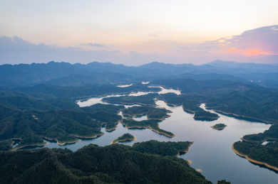 中国广东省阳江市阳春花滩森林公园大河日落