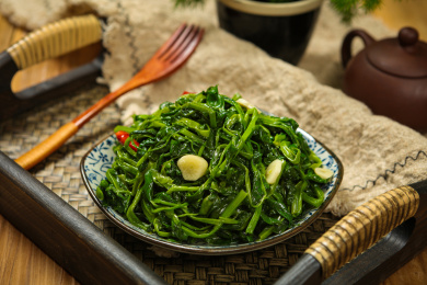 家常菜肴美食嫩菜蒜蓉豌豆苗