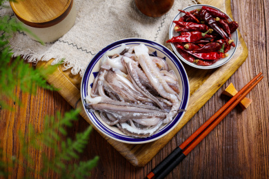 火锅食材鱿鱼须