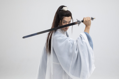 潇洒的年轻剑客 古代文明