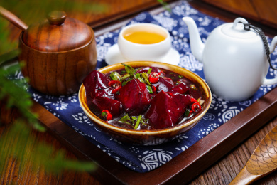 地方特色美食菜肴生拌猪红