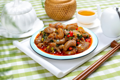 特色小吃菜肴香辣鱼肚鱼鳔