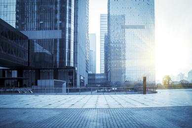 城市金融区摩天大楼外立面和建筑局部景观