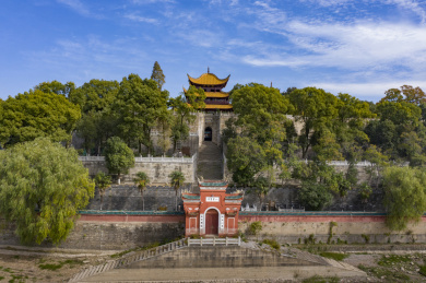 航拍中国湖南岳阳岳阳楼景区