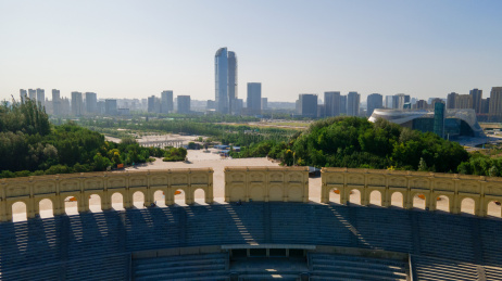 银川阅海中央商务区览山公园