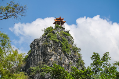 广西北流景点勾漏洞