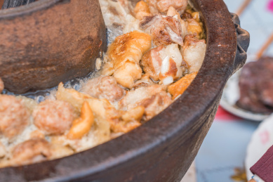 云南特色年夜饭锅子菜