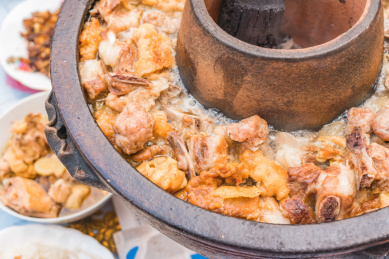 云南特色年夜饭锅子菜