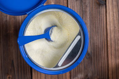 一罐奶粉中的一勺