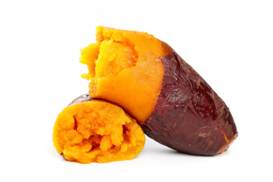 白底上的红心蜜薯