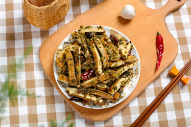 美味家常菜雪菜炒豆干