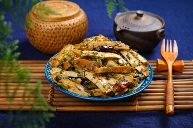 美味家常菜雪菜炒豆干