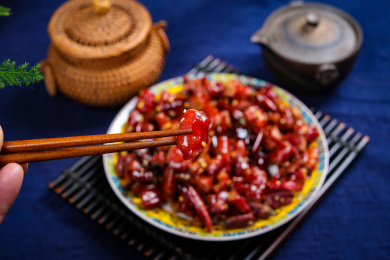 特色美食菜肴腊猪粉肠