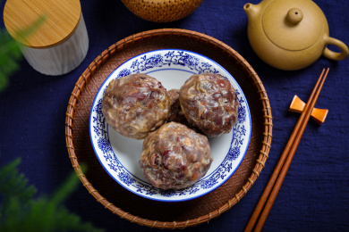 糕点美食小吃黏豆包