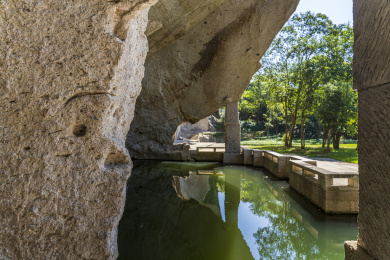 中国浙江绍兴柯岩风景区七星岩