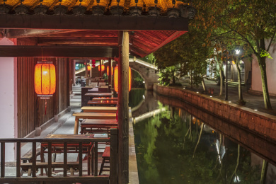 中国浙江绍兴柯岩风景区柯岩鲁镇夜景