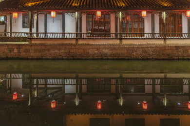 中国浙江绍兴柯岩风景区柯岩鲁镇夜景