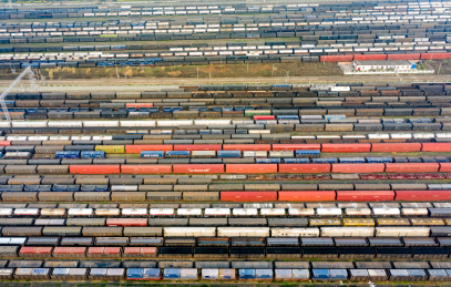 中欧班列蓉欧快铁成都国际铁路港航拍图