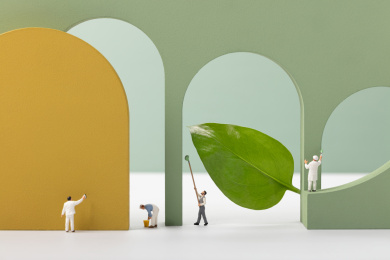 微缩创意春天绿叶室内装修的工人