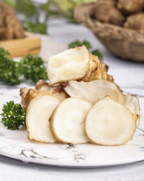 盘子里装着野生洋姜