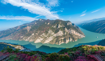 深秋的重庆长江三峡巫峡