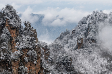 中国湖南张家界天子山冬季雪后风光