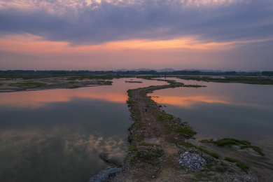 湖北荆门钟祥汉江河日落航拍