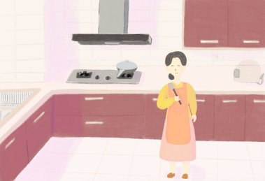 系着围裙拿着锅铲的女孩 来到厨房准备干活